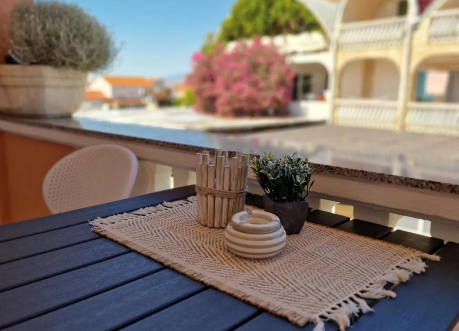 Apartment Melani Vir