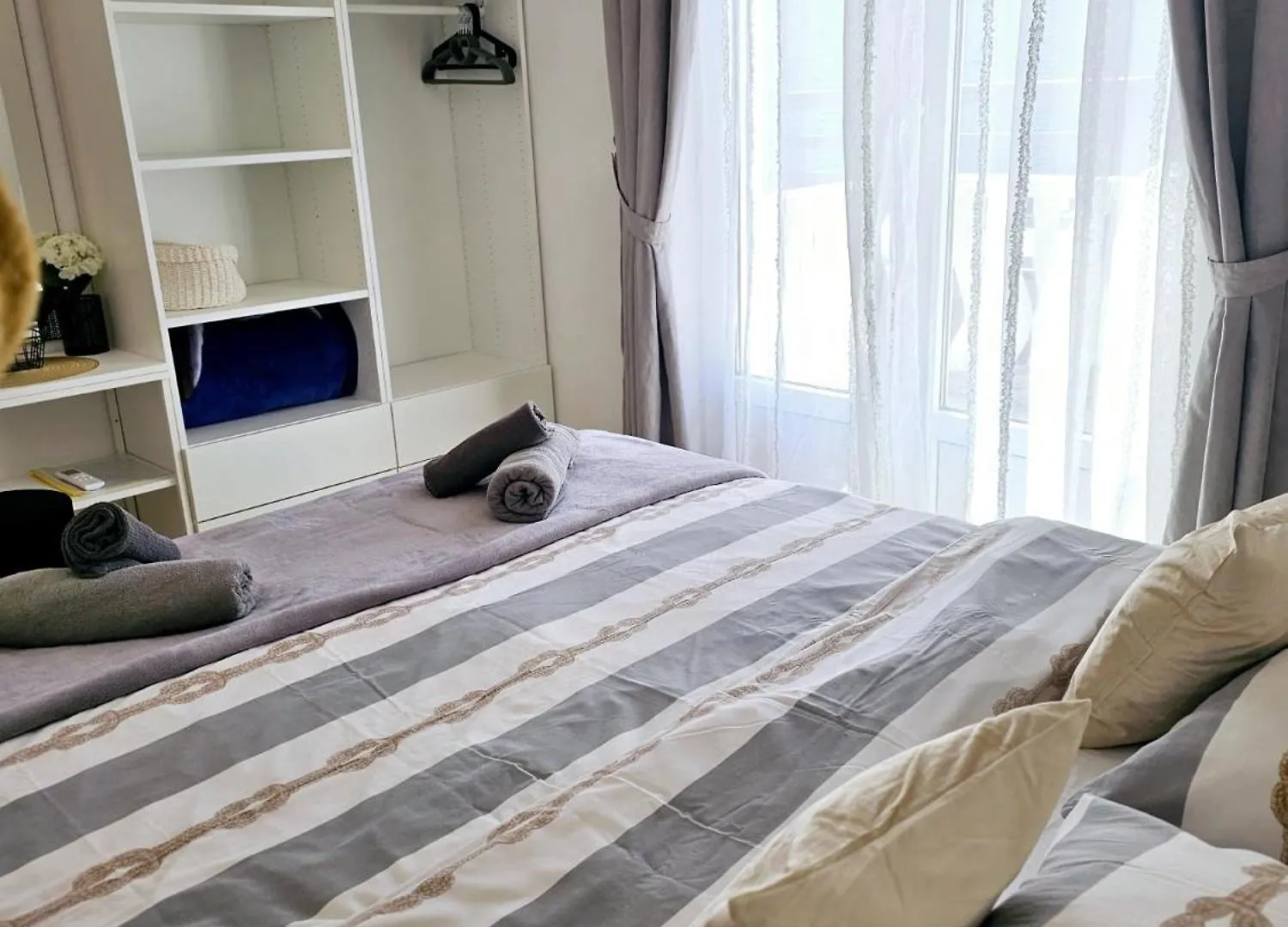 Apartment Melani Vir